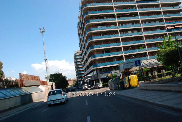 via sicilia Boom di sfratti, fallimenti e pignoramenti <br/ >Così la crisi si abbatte su famiglie e imprese