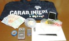 sequestro droga soldi La droga, i soldi e tutto il materiale sequestrato all'uomo