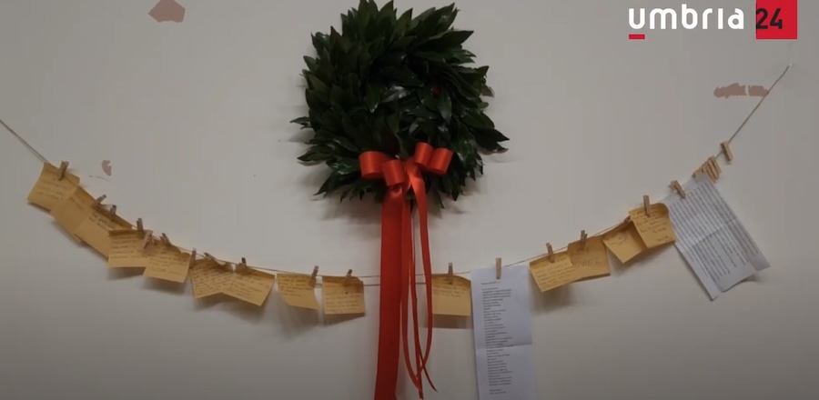 40 Cappelli Di Laurea In Carta Per Bambini - Con Elastico Regolabile | Per Feste E Cerimonie - Foto 11