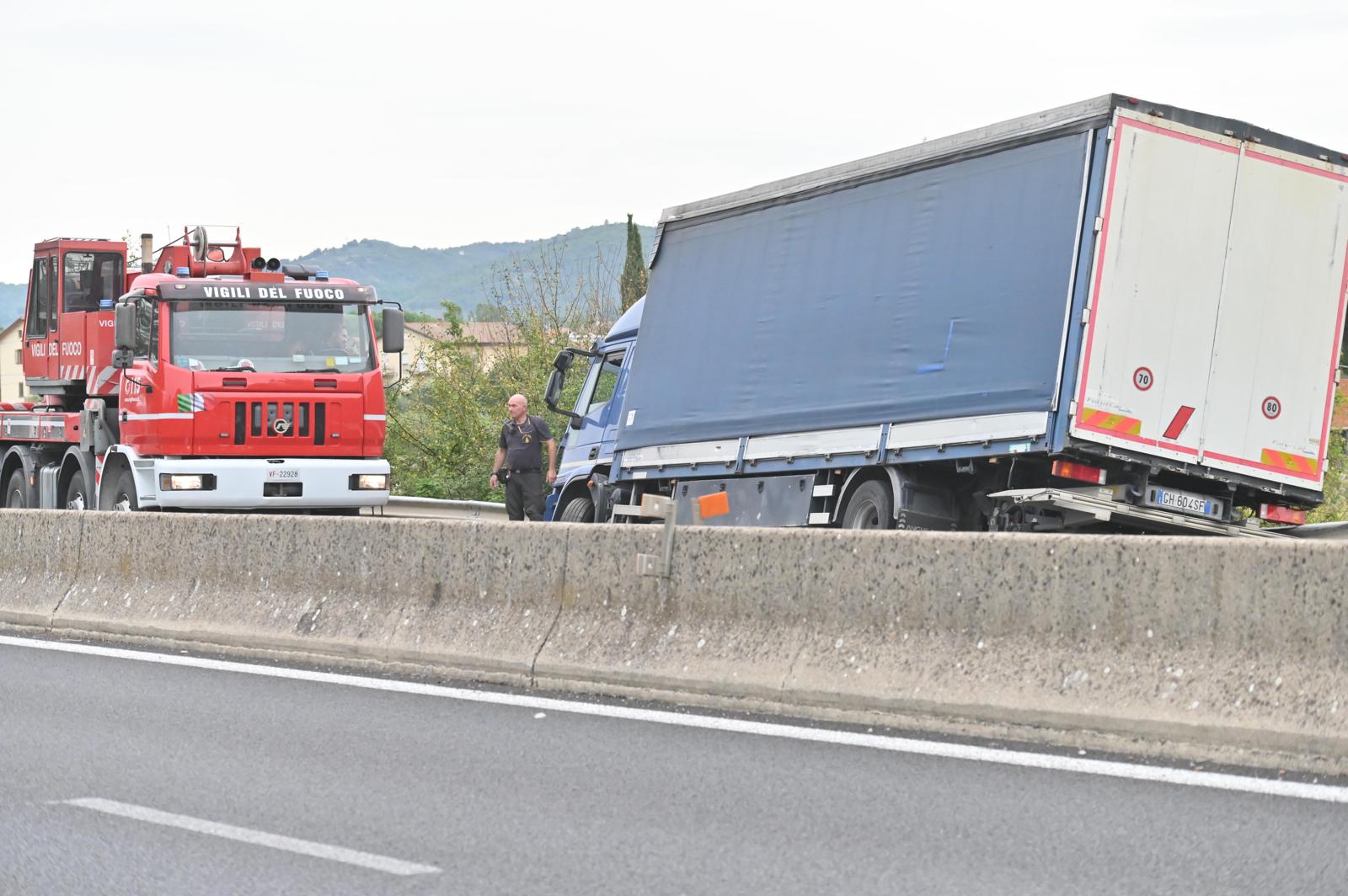 Bimba di 8 anni morta sulla E45: camionista indagato per omicidio ...